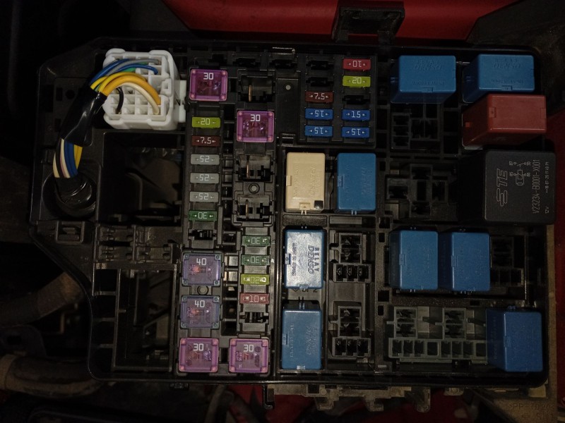 Recambio de caja reles / fusibles para suzuki vitara (ly) 1.0 (apk 310) referencia OEM IAM   