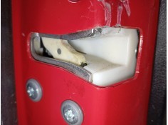 CERRADURA PUERTA DELANTERA IZQUIERDA 