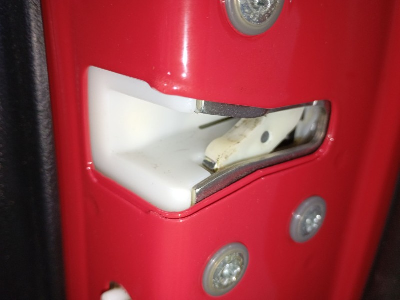 Recambio de cerradura puerta trasera derecha para suzuki vitara (ly) 1.0 (apk 310) referencia OEM IAM   