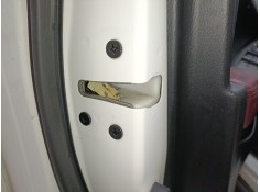 CERRADURA PUERTA DELANTERA IZQUIERDA 