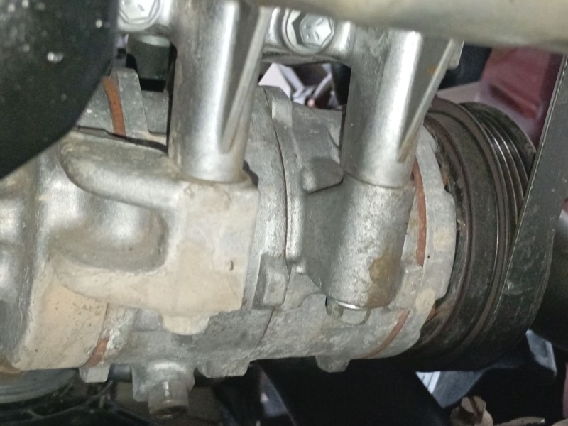 Recambio de compresor aire acondicionado para suzuki vitara (ly) 1.0 (apk 310) referencia OEM IAM   