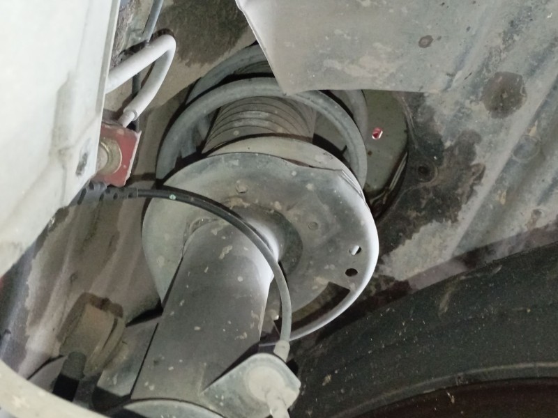 Recambio de amortiguador delantero izquierdo para suzuki vitara (ly) 1.0 (apk 310) referencia OEM IAM   