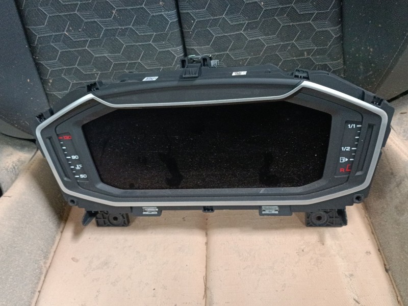 Recambio de cuadro instrumentos para audi a1 sportback (gba) 30 tfsi referencia OEM IAM 82A920710E A3C1074010500 