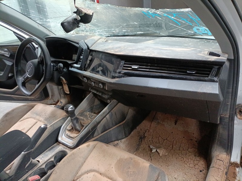 Recambio de salpicadero para audi a1 sportback (gba) 30 tfsi referencia OEM IAM   