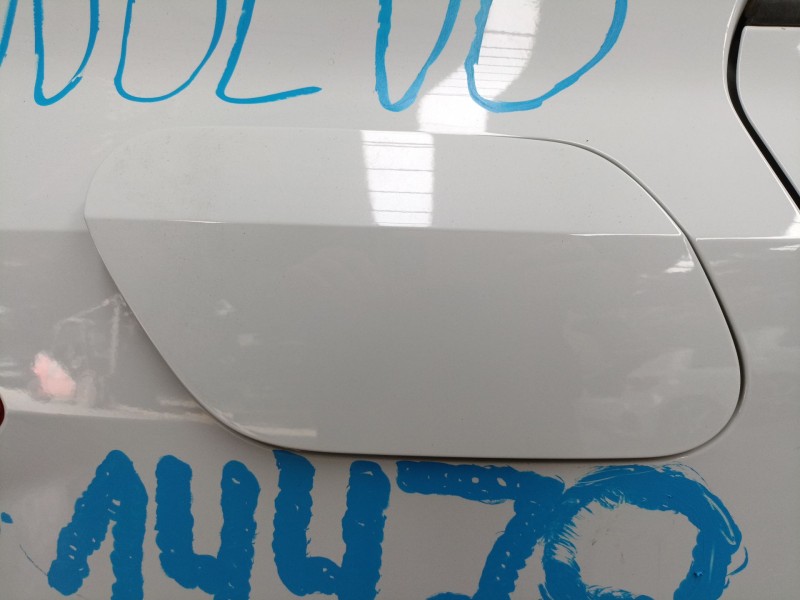 Recambio de tapa exterior combustible para audi a1 sportback (gba) 30 tfsi referencia OEM IAM   