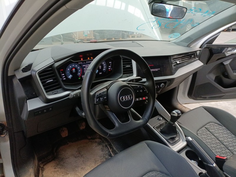 audi a1 sportback (gba) del año 2024