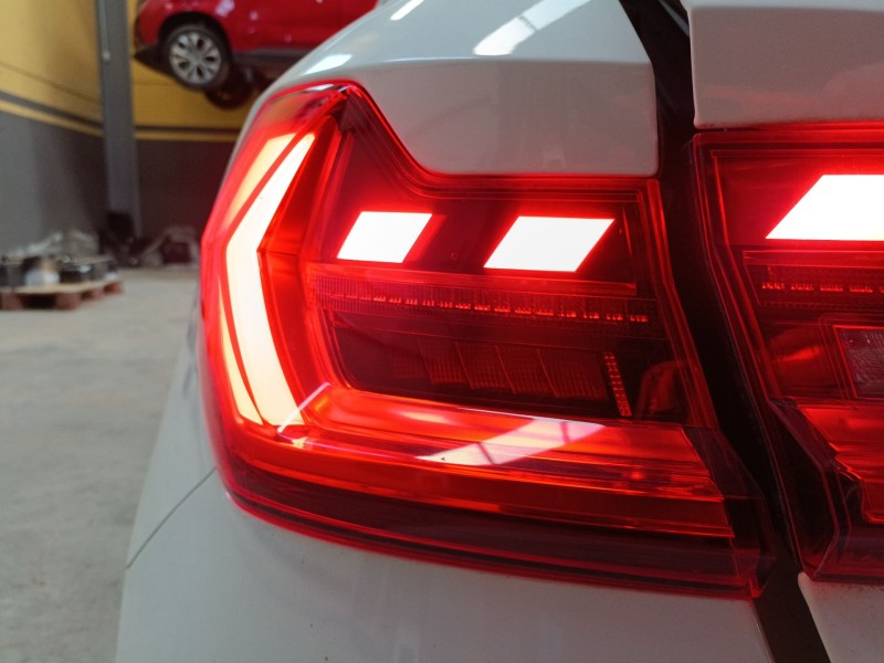 Recambio de piloto trasero izquierdo para audi a1 sportback (gba) 30 tfsi referencia OEM IAM   