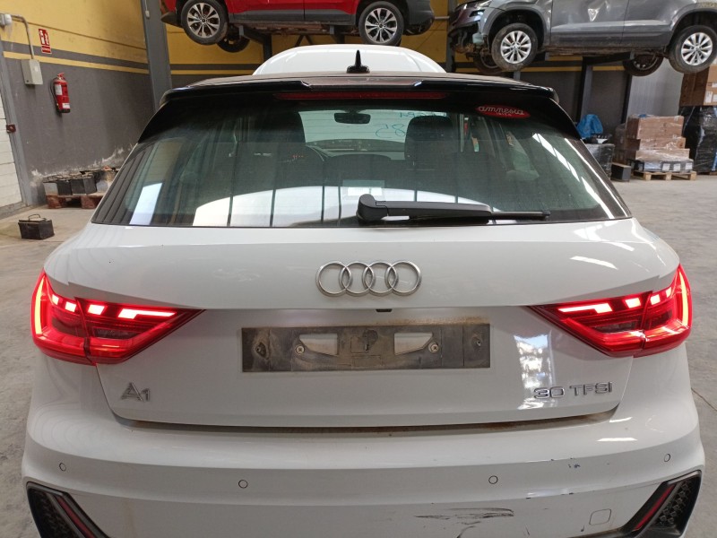 Recambio de porton trasero para audi a1 sportback (gba) 30 tfsi referencia OEM IAM   