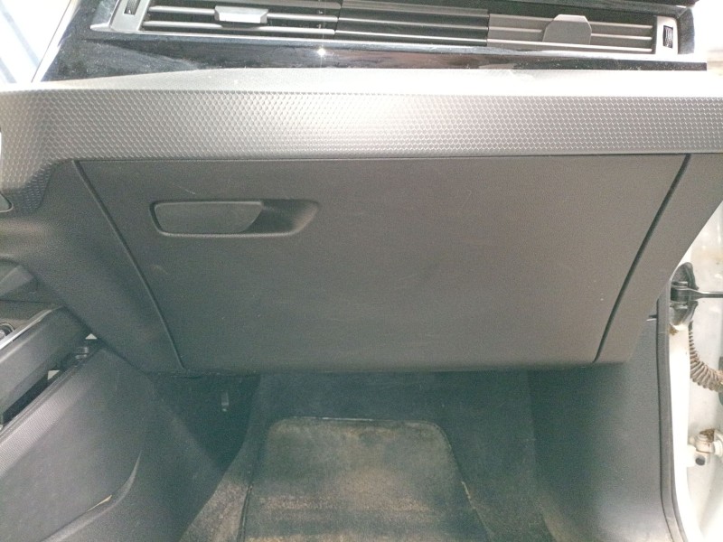 Recambio de guantera para audi a1 sportback (gba) 30 tfsi referencia OEM IAM   