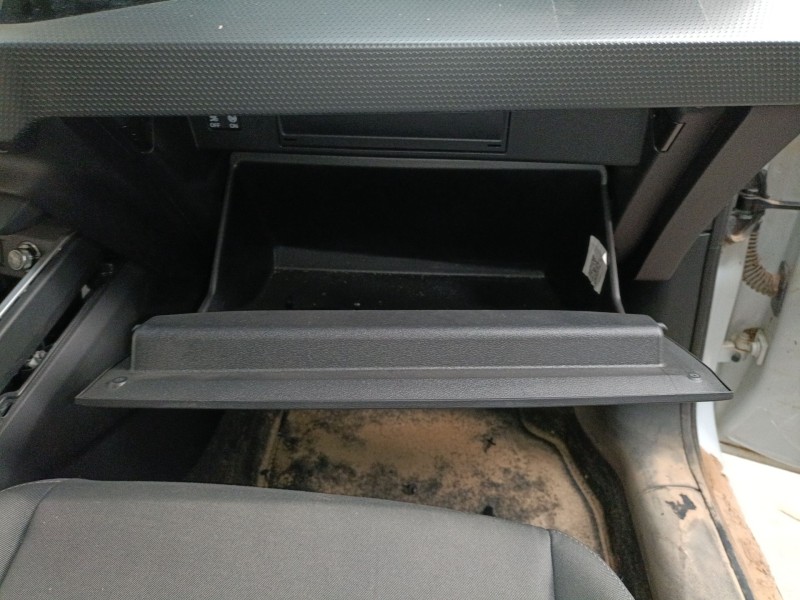 Recambio de guantera para audi a1 sportback (gba) 30 tfsi referencia OEM IAM   