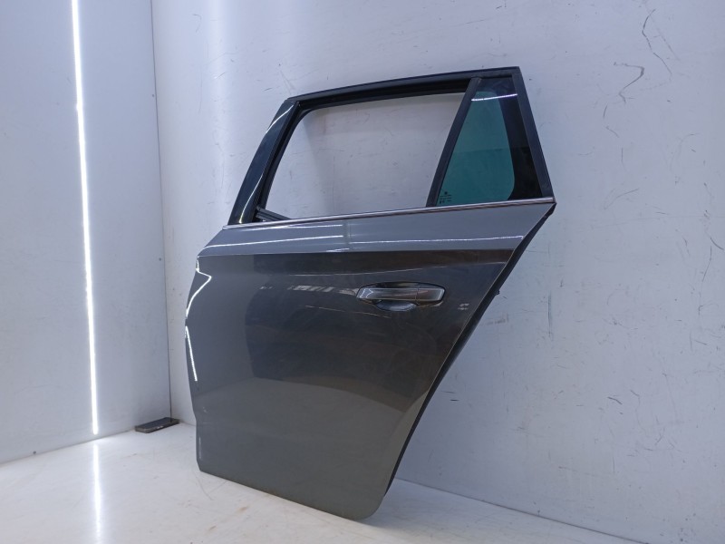 Recambio de puerta trasera izquierda para skoda scala (nw1) 1.0 tsi referencia OEM IAM   