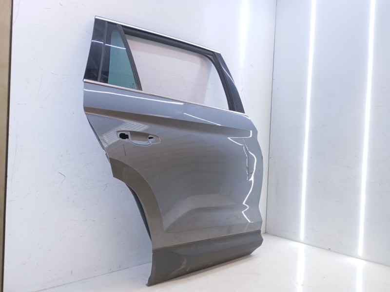Recambio de puerta trasera derecha para skoda kodiaq i (ns6, ns7, nv7) 2.0 tdi referencia OEM IAM   