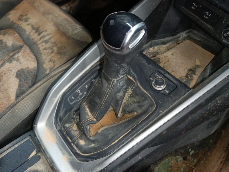 Recambio de palanca cambio para audi a1 sportback (gba) 30 tfsi referencia OEM IAM   