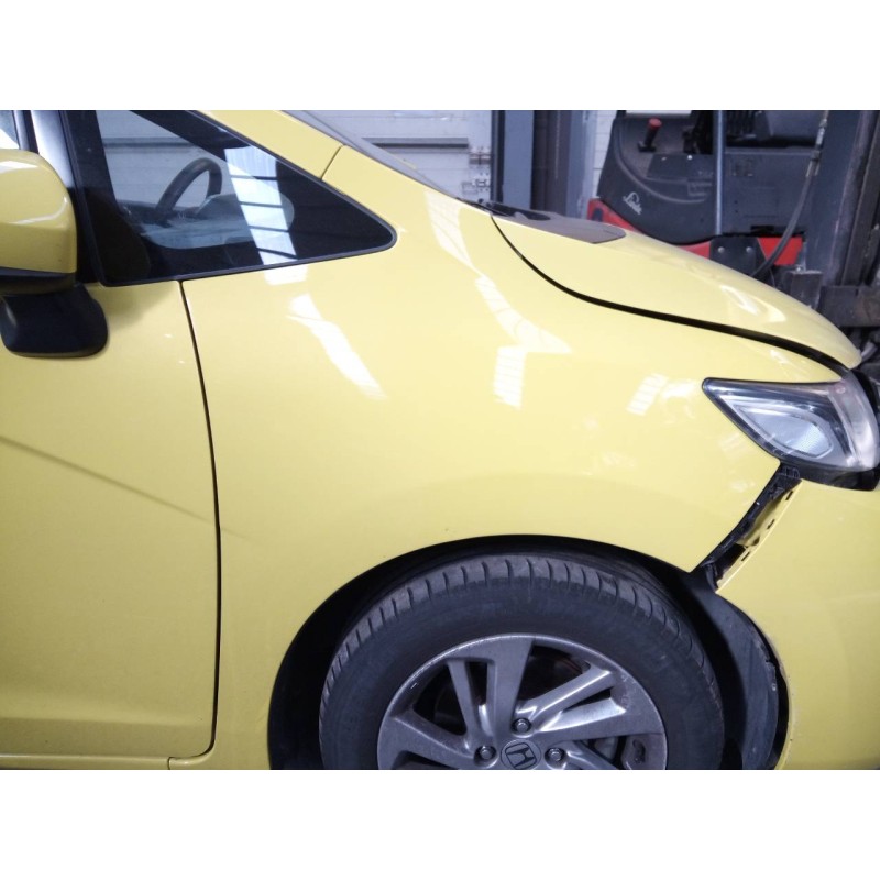 Recambio de aleta delantera derecha para honda jazz (gk) trend referencia OEM IAM   