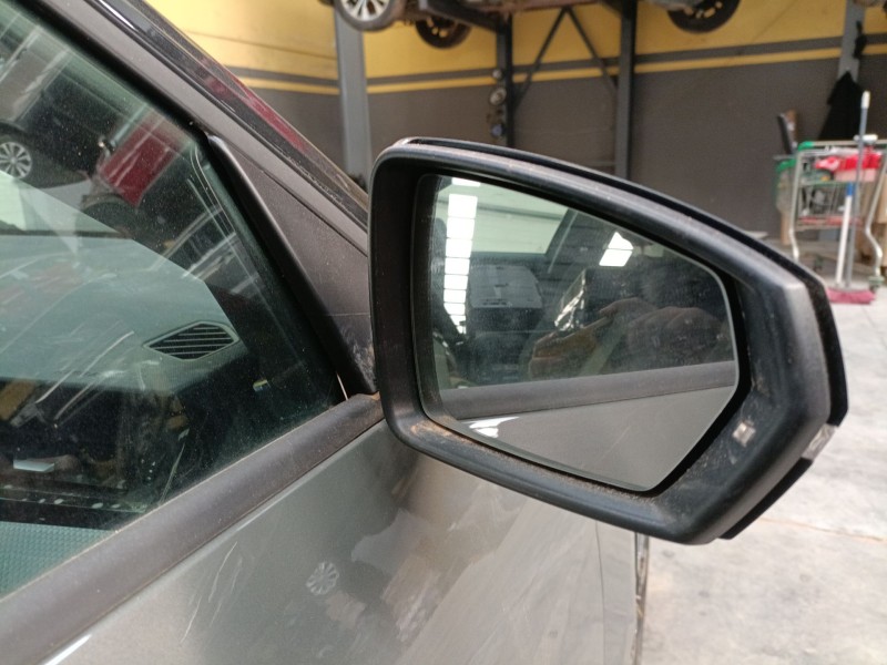 Recambio de retrovisor derecho electrico para audi a1 sportback (gba) 30 tfsi referencia OEM IAM   