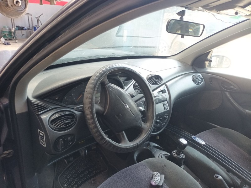 ford focus i sedán (dfw) del año 1999