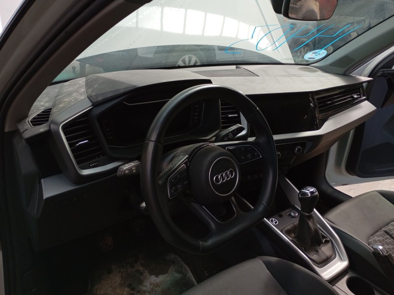 audi a1 sportback (gba) del año 2024