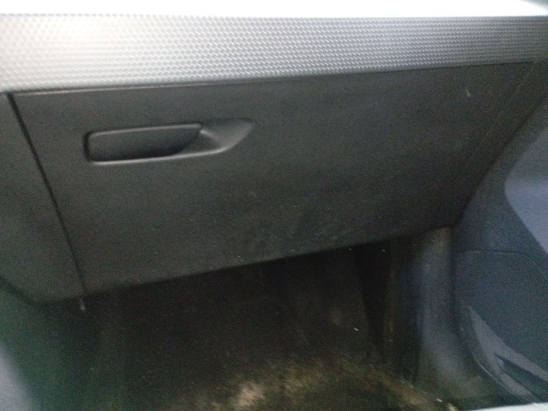 Recambio de guantera para audi a1 sportback (gba) 30 tfsi referencia OEM IAM   