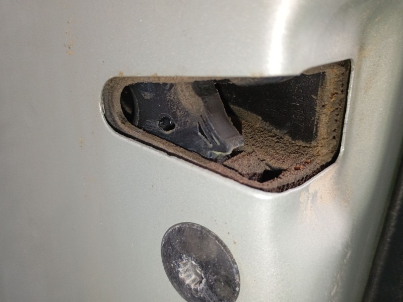 Recambio de cerradura puerta trasera izquierda para audi a1 sportback (gba) 30 tfsi referencia OEM IAM   