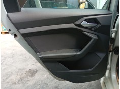 Recambio de guarnecido puerta trasera izquierda para audi a1 sportback (gba) 30 tfsi referencia OEM IAM   
