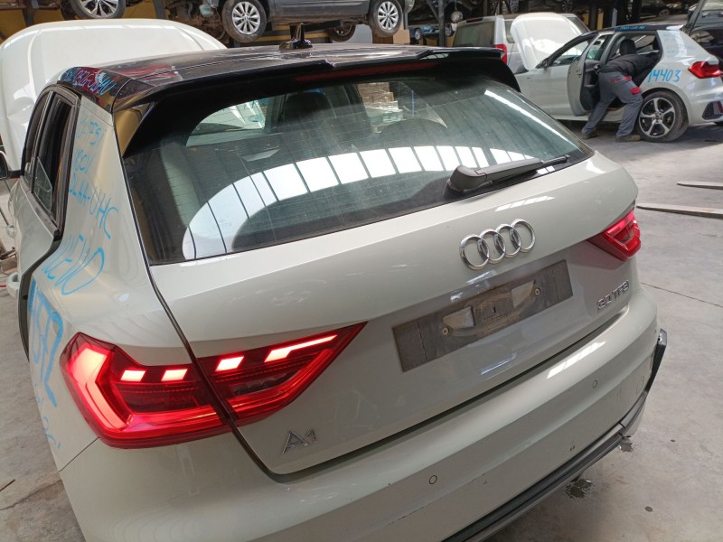 Recambio de porton trasero para audi a1 sportback (gba) 30 tfsi referencia OEM IAM   