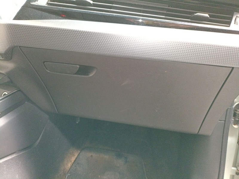 Recambio de guantera para audi a1 sportback (gba) 30 tfsi referencia OEM IAM   
