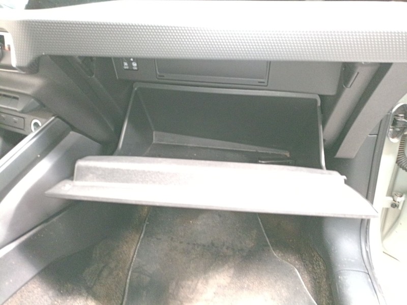 Recambio de guantera para audi a1 sportback (gba) 30 tfsi referencia OEM IAM   