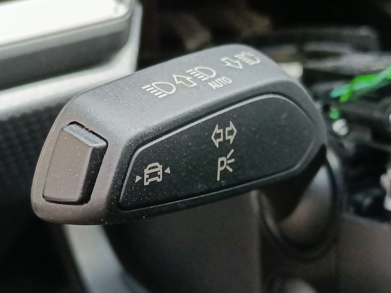 Recambio de mando intermitentes para audi a1 sportback (gba) 30 tfsi referencia OEM IAM   