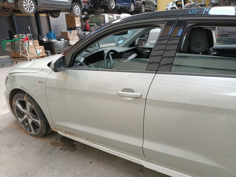 Recambio de puerta delantera izquierda para audi a1 sportback (gba) 30 tfsi referencia OEM IAM   