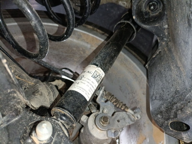 Recambio de amortiguador trasero derecho para audi a1 sportback (gba) 30 tfsi referencia OEM IAM 2Q0512013CG  