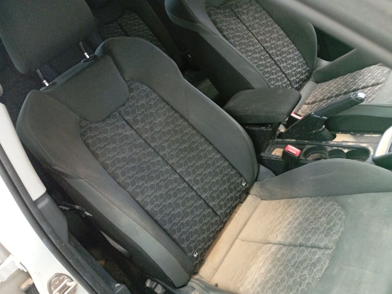 audi a1 sportback (gba) del año 2024