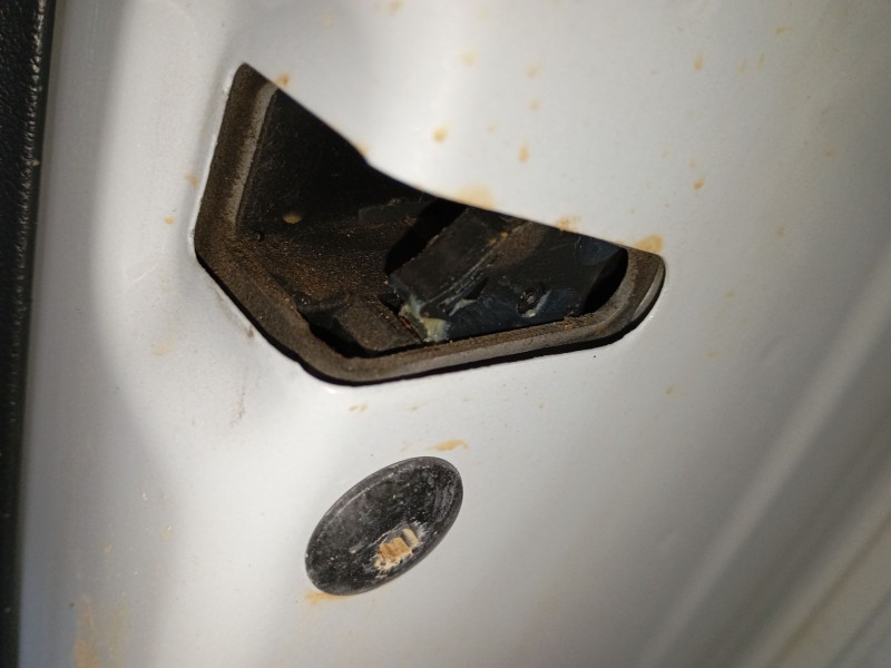 Recambio de cerradura puerta trasera derecha para audi a1 sportback (gba) 30 tfsi referencia OEM IAM   