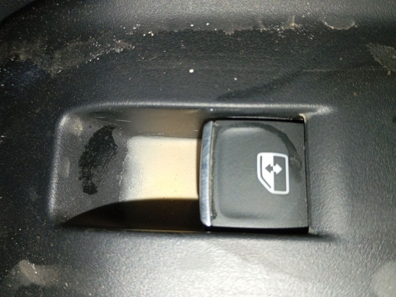 Recambio de mando elevalunas trasero derecho para audi a1 sportback (gba) 30 tfsi referencia OEM IAM   