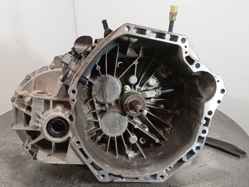 Recambio de caja cambios para renault trafic iii autobús (jg_) 1.6 dci 95 (jgmr, jgmj) referencia OEM IAM PF6040  