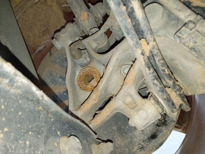 Recambio de mangueta trasera izquierda para volkswagen tiguan (ad1, ax1) 2.0 tdi referencia OEM IAM   