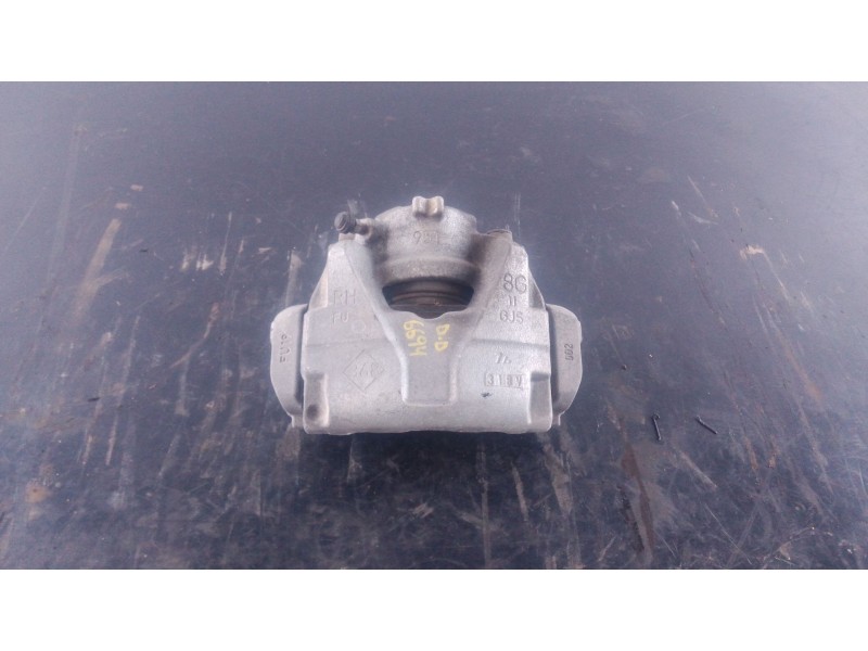 Recambio de pinza freno delantera derecha para renault captur xmod referencia OEM IAM   P1-B5-18