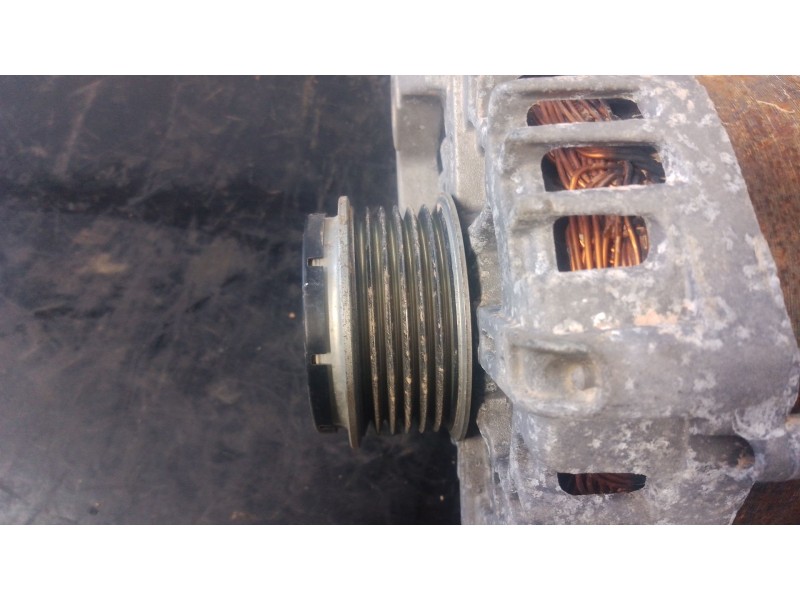 Recambio de alternador para kia picanto iii (ja) 1.0 referencia OEM IAM 3730004970  