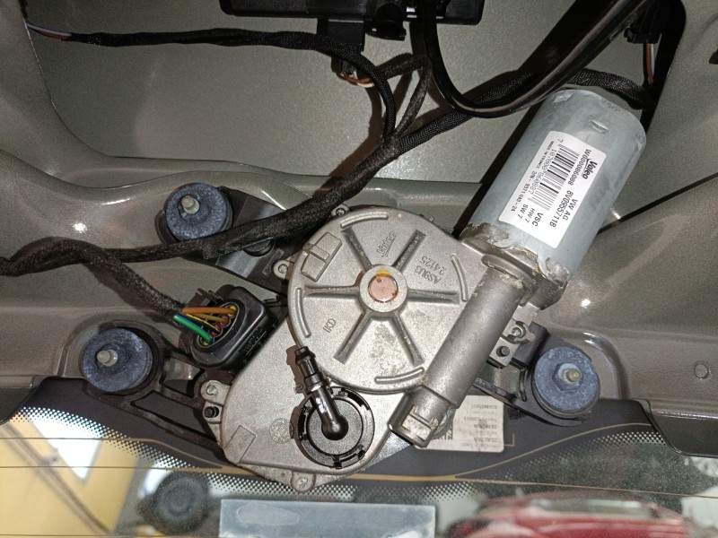 Recambio de motor limpia trasero para audi a1 sportback (gba) 30 tfsi referencia OEM IAM 8V0955711B  