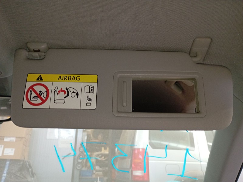 Recambio de parasol derecho para audi a1 sportback (gba) 30 tfsi referencia OEM IAM   