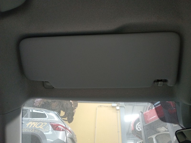 Recambio de parasol izquierdo para audi a1 sportback (gba) 30 tfsi referencia OEM IAM   