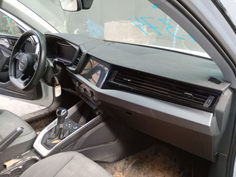 Recambio de salpicadero para audi a1 sportback (gba) 30 tfsi referencia OEM IAM   