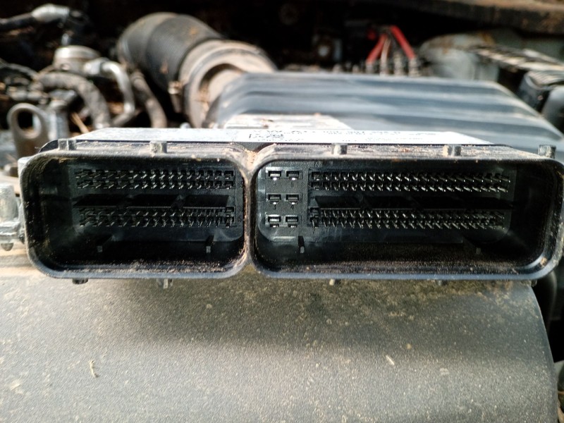 Recambio de centralita motor uce para audi a1 sportback (gba) 30 tfsi referencia OEM IAM 05C907394D 42022454 