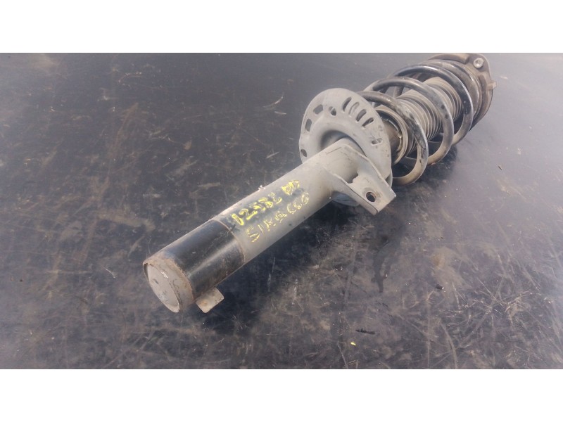 Recambio de amortiguador delantero derecho para volkswagen scirocco (137) 1.4 tsi (118kw) referencia OEM IAM   P1-B4-9