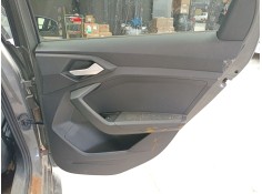 Recambio de guarnecido puerta trasera derecha para audi a1 sportback (gba) 30 tfsi referencia OEM IAM   
