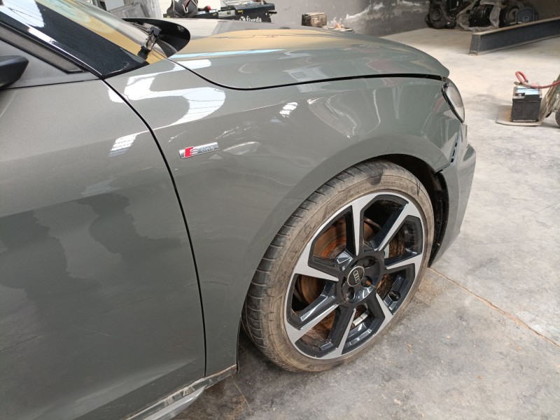 Recambio de aleta delantera derecha para audi a1 sportback (gba) 30 tfsi referencia OEM IAM   