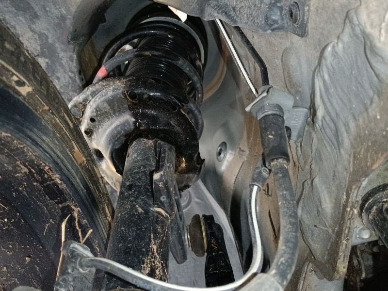 Recambio de amortiguador delantero izquierdo para audi a1 sportback (gba) 30 tfsi referencia OEM IAM   