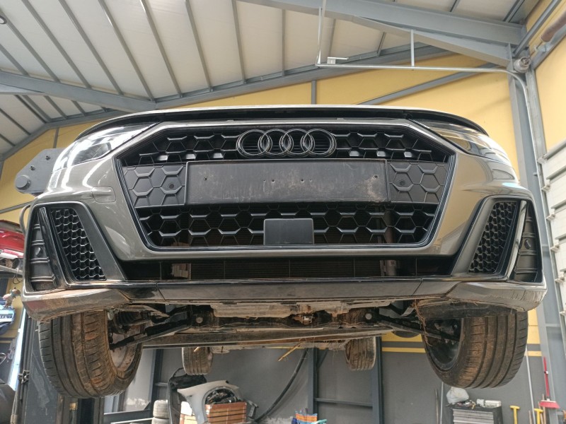Recambio de paragolpes delantero para audi a1 sportback (gba) 30 tfsi referencia OEM IAM   