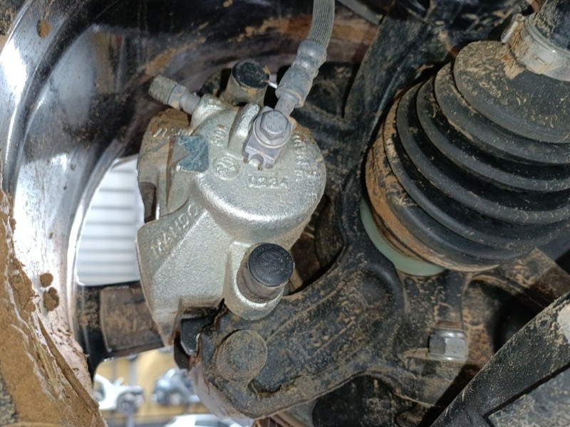 Recambio de pinza freno delantera derecha para audi a1 sportback (gba) 30 tfsi referencia OEM IAM   