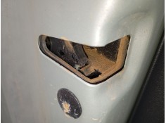 CERRADURA PUERTA TRASERA IZQUIERDA 