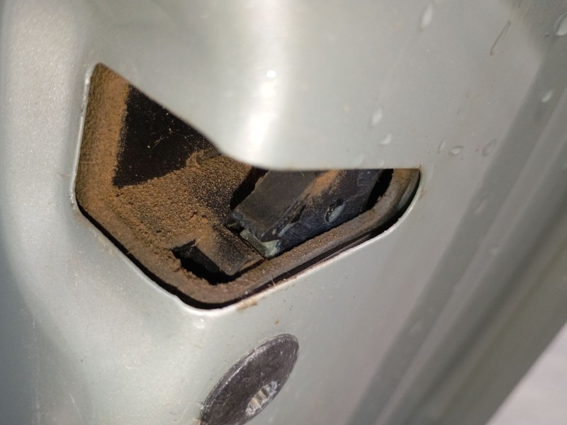 Recambio de cerradura puerta trasera derecha para audi a1 sportback (gba) 30 tfsi referencia OEM IAM   